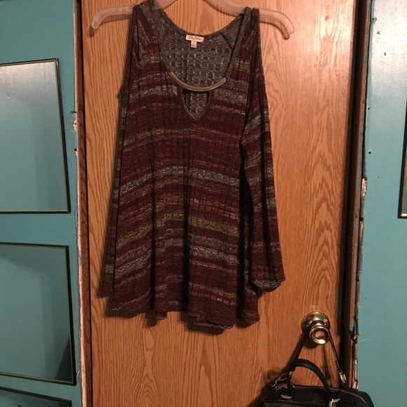 Sweater - Picture 2 of 3